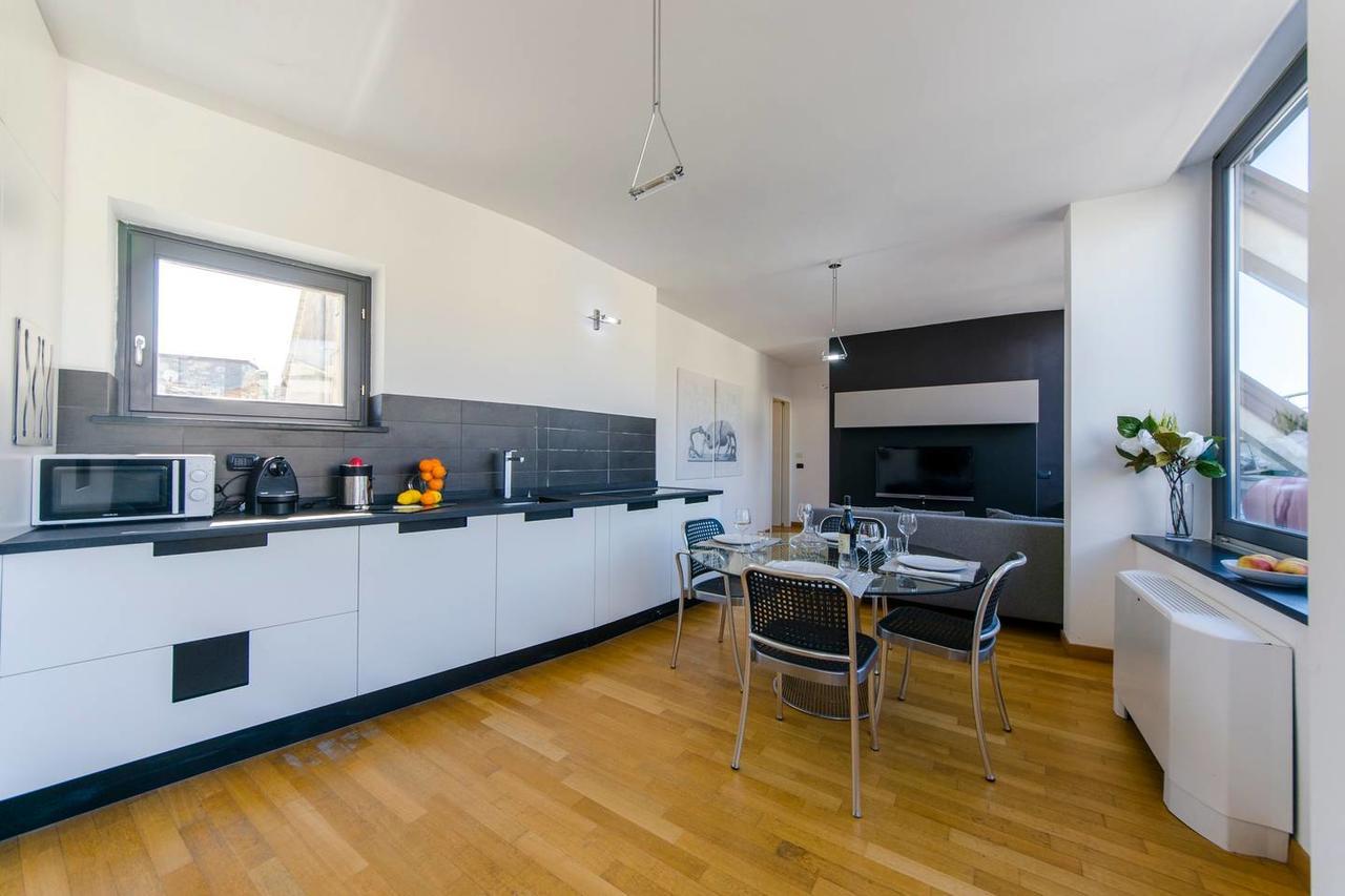 ジェノヴァAltido Modern Flat Next To Acquarioアパートメント エクステリア 写真